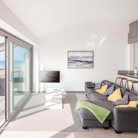 Lancing Beach Apartment. Buitenkant foto
